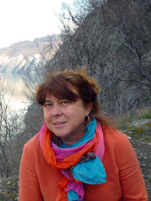 Iva Apostolova